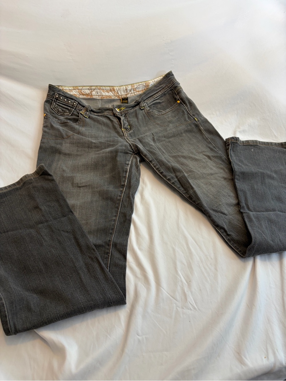Vintage G-Unit Gray Jeans – Mustard Yellow Contrast Stitching Size 8